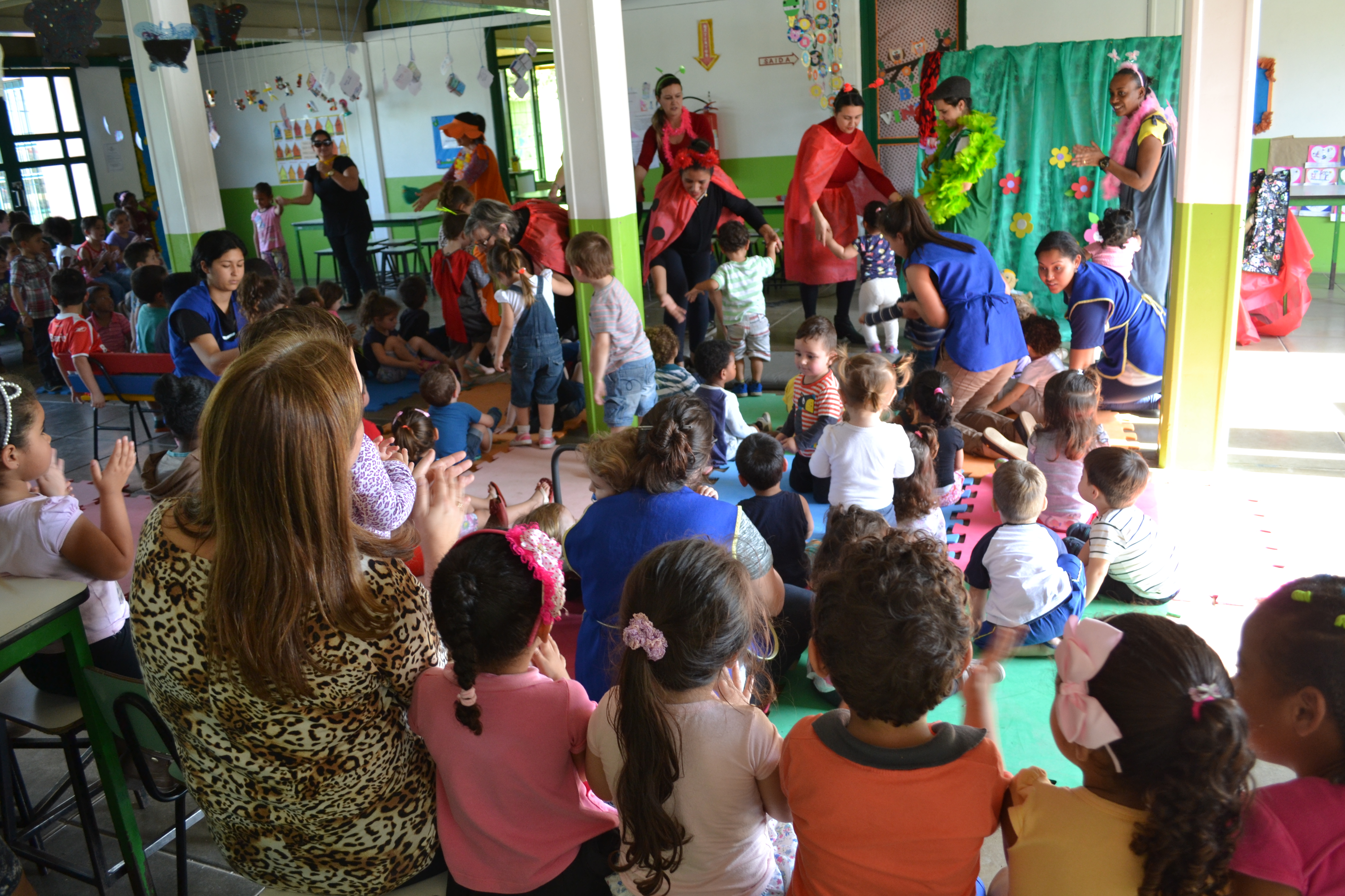 [5ª Semana Municipal da Educação Infantil] Visita ao Núcleo de Educação Infantil do CAIC