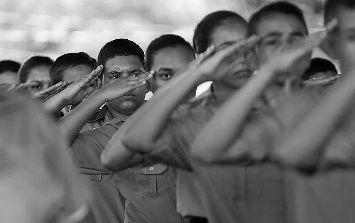 Rafael Torres: A ilusão cívico-militar