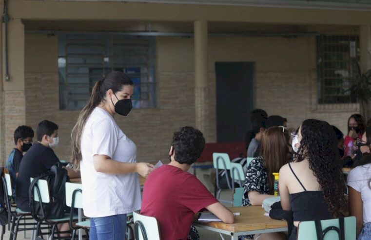 Diário de Santa Maria: Retomada na rede municipal tem falta de professores e turmas sem aulas