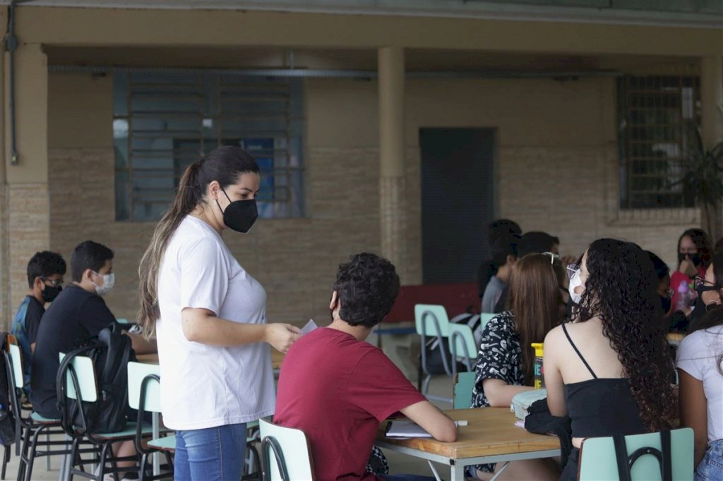 Diário de Santa Maria: Retomada na rede municipal tem falta de professores e turmas sem aulas