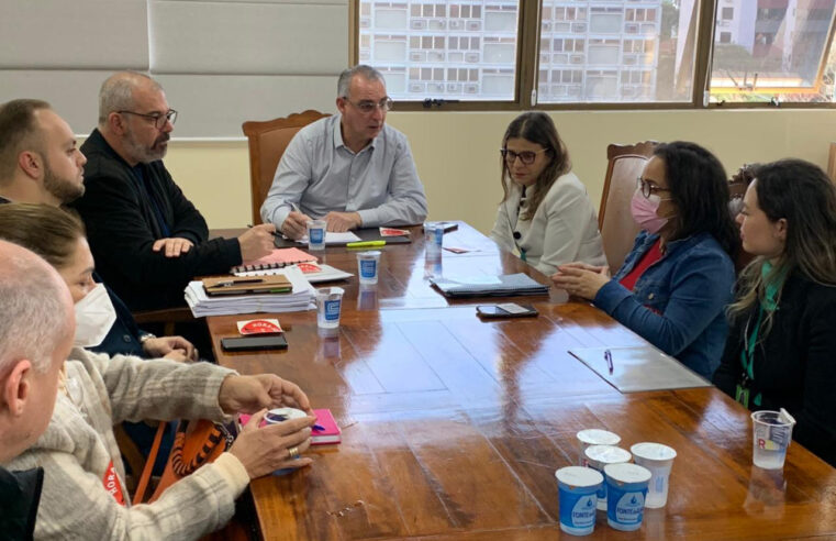 Hora-atividade nas mãos do prefeito Pozzobom