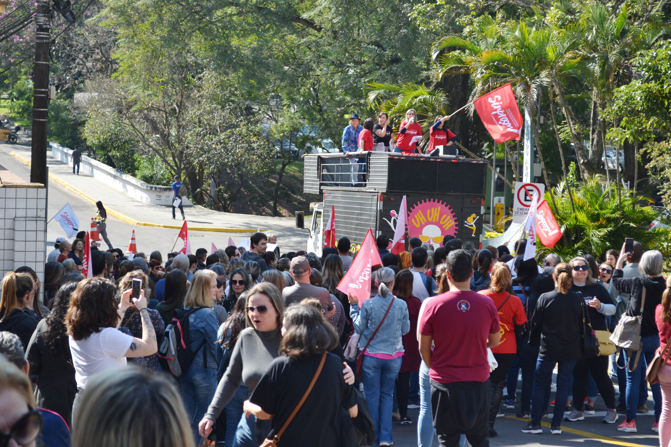 Ainda em Estado de Greve, continua a mobilização dos professores municipais