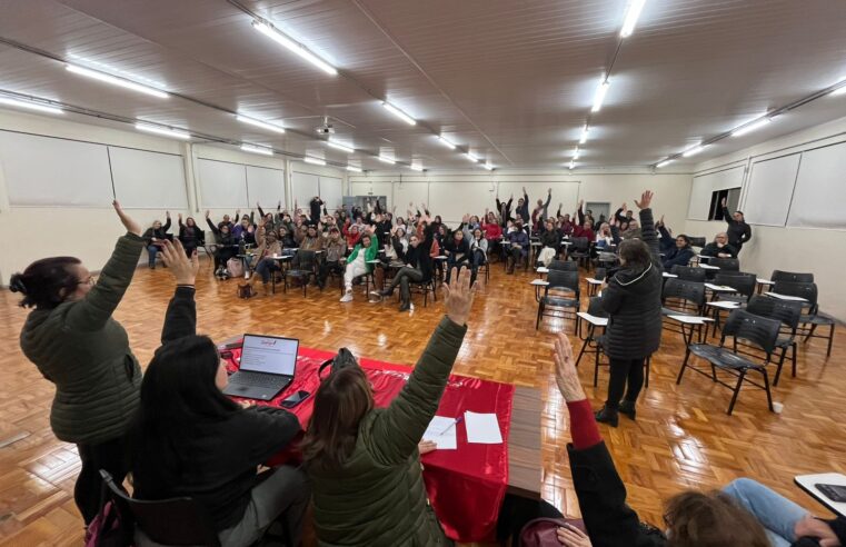 Em assembleia magistério municipal decide por paralisação em 13 de junho