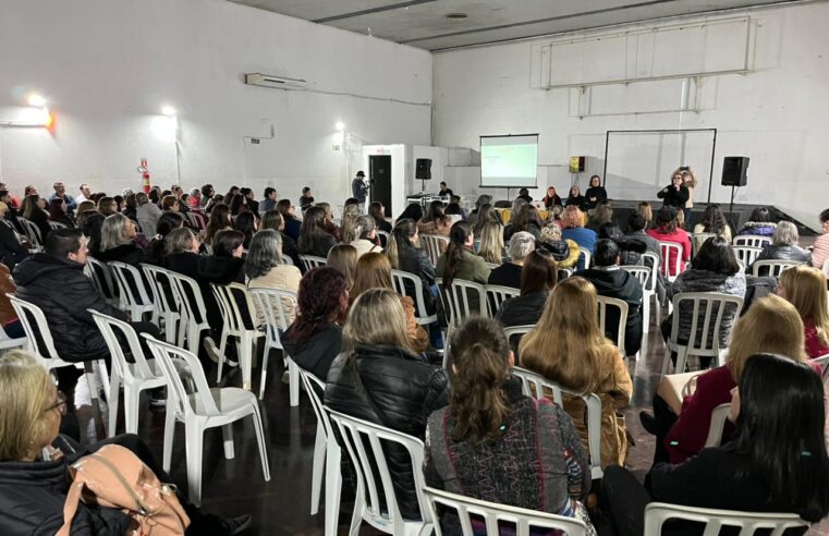 Professores Municipais aprovam paralisações progressivas a partir de 6 de agosto