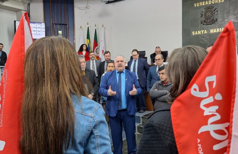 Sinprosm volta da Câmara de Vereadores com promessa de diálogo sobre reforma da previdência