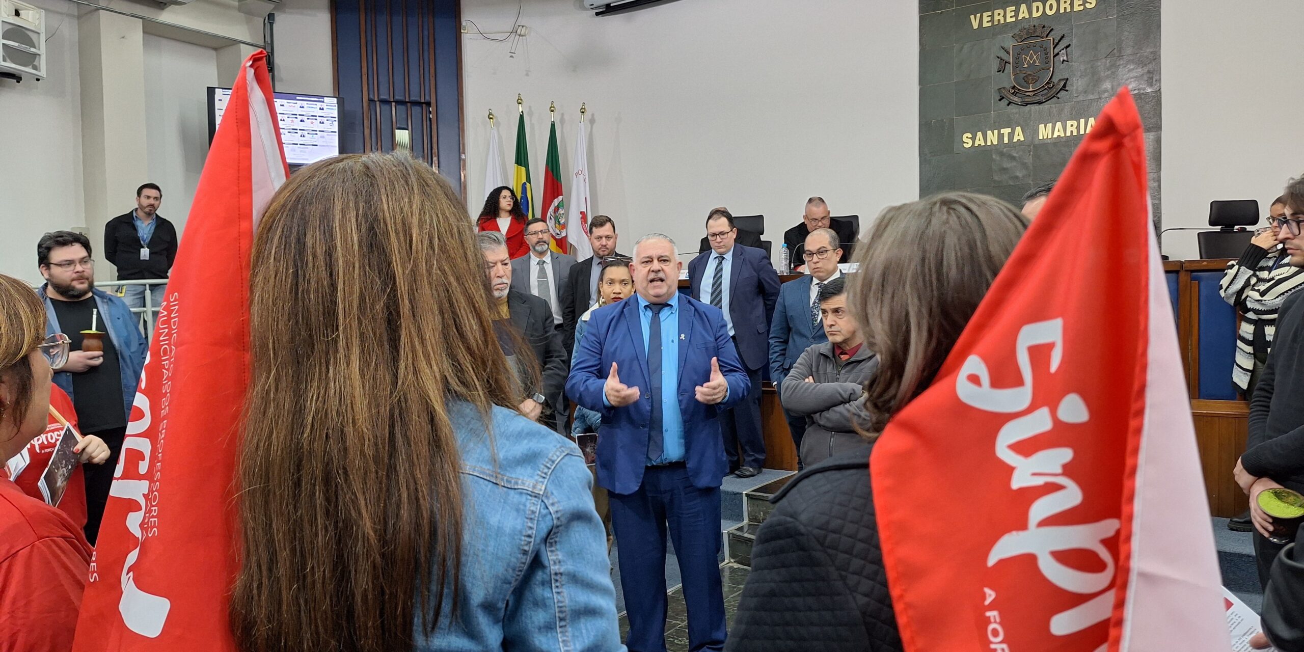Sinprosm volta da Câmara de Vereadores com promessa de diálogo sobre reforma da previdência